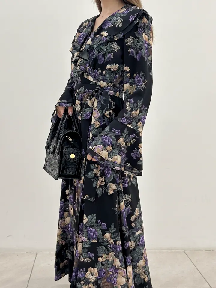 GRACE CONTINENTAL Miu Akamatsu コーディネート画像