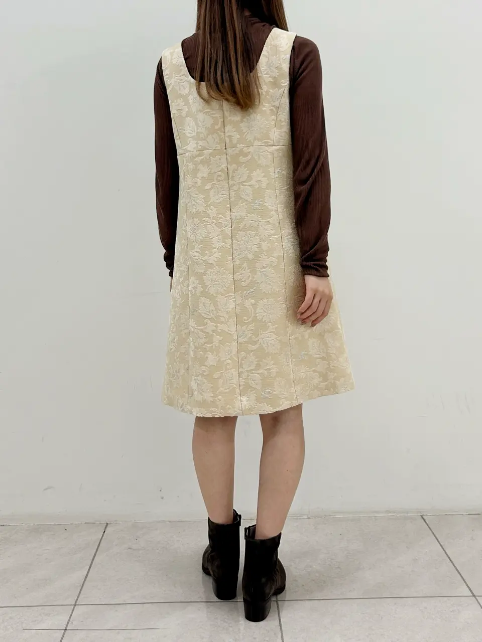 GRACE CONTINENTAL Miu Akamatsu コーディネート画像