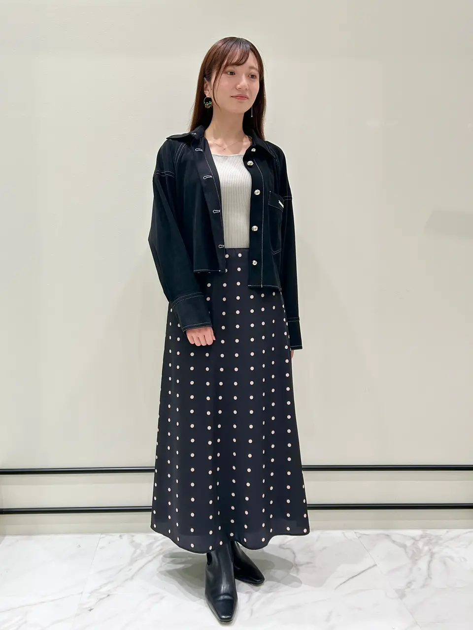 GRACE CONTINENTAL 若園　ひかり コーディネート画像