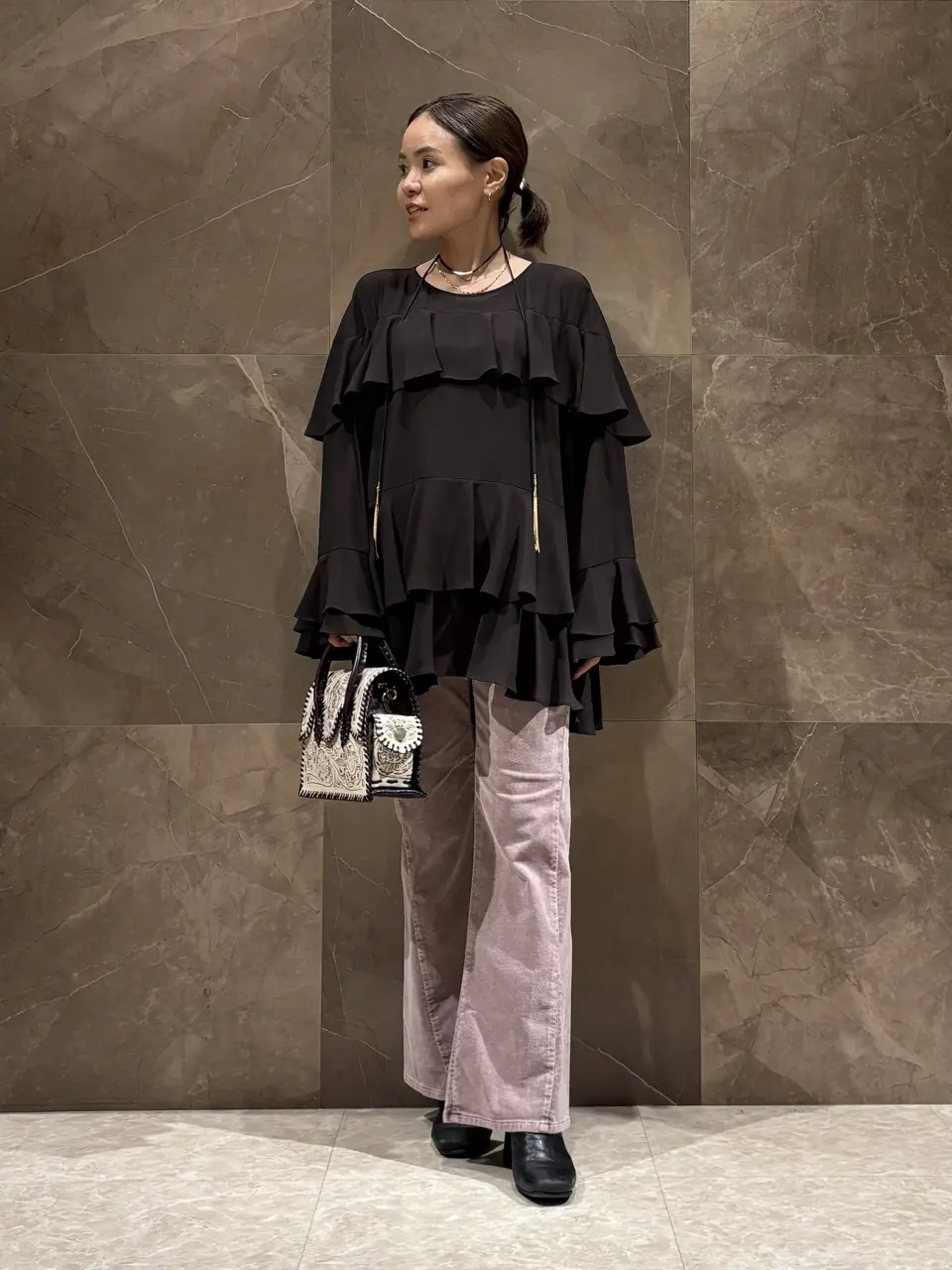 GRACE CONTINENTAL 穐山　香織 コーディネート画像