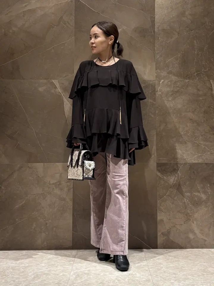 GRACE CONTINENTAL 穐山　香織 コーディネート画像