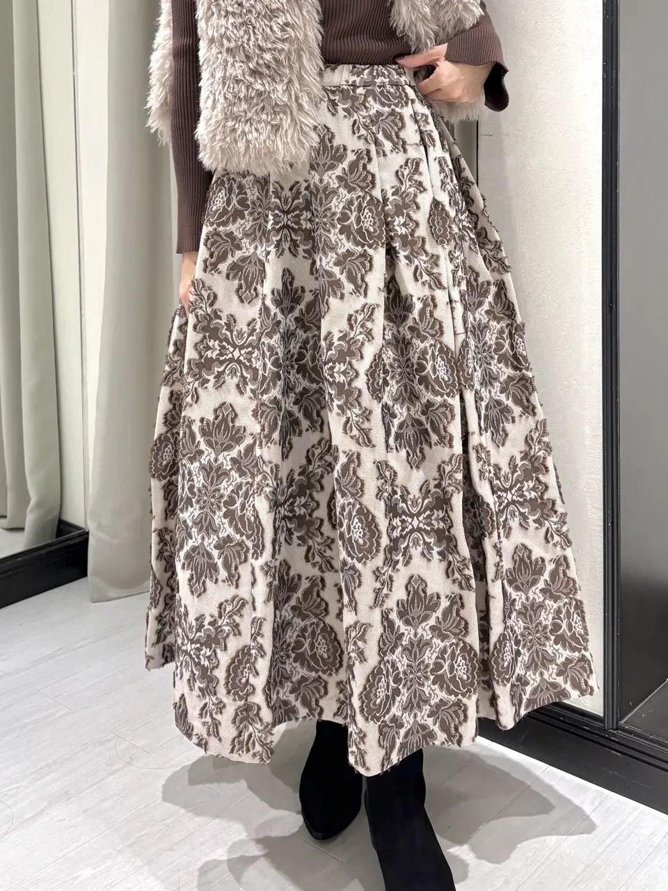 GRACE CONTINENTAL Yuuki NOZAWA コーディネート画像