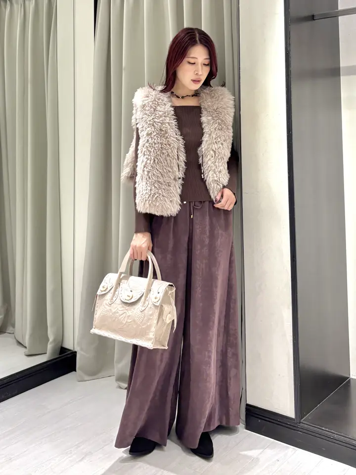 GRACE CONTINENTAL Yuuki NOZAWA コーディネート画像