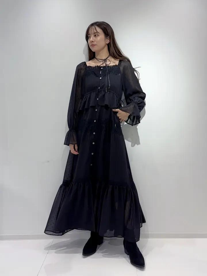 GRACE CONTINENTAL Hikaru Okada コーディネート画像