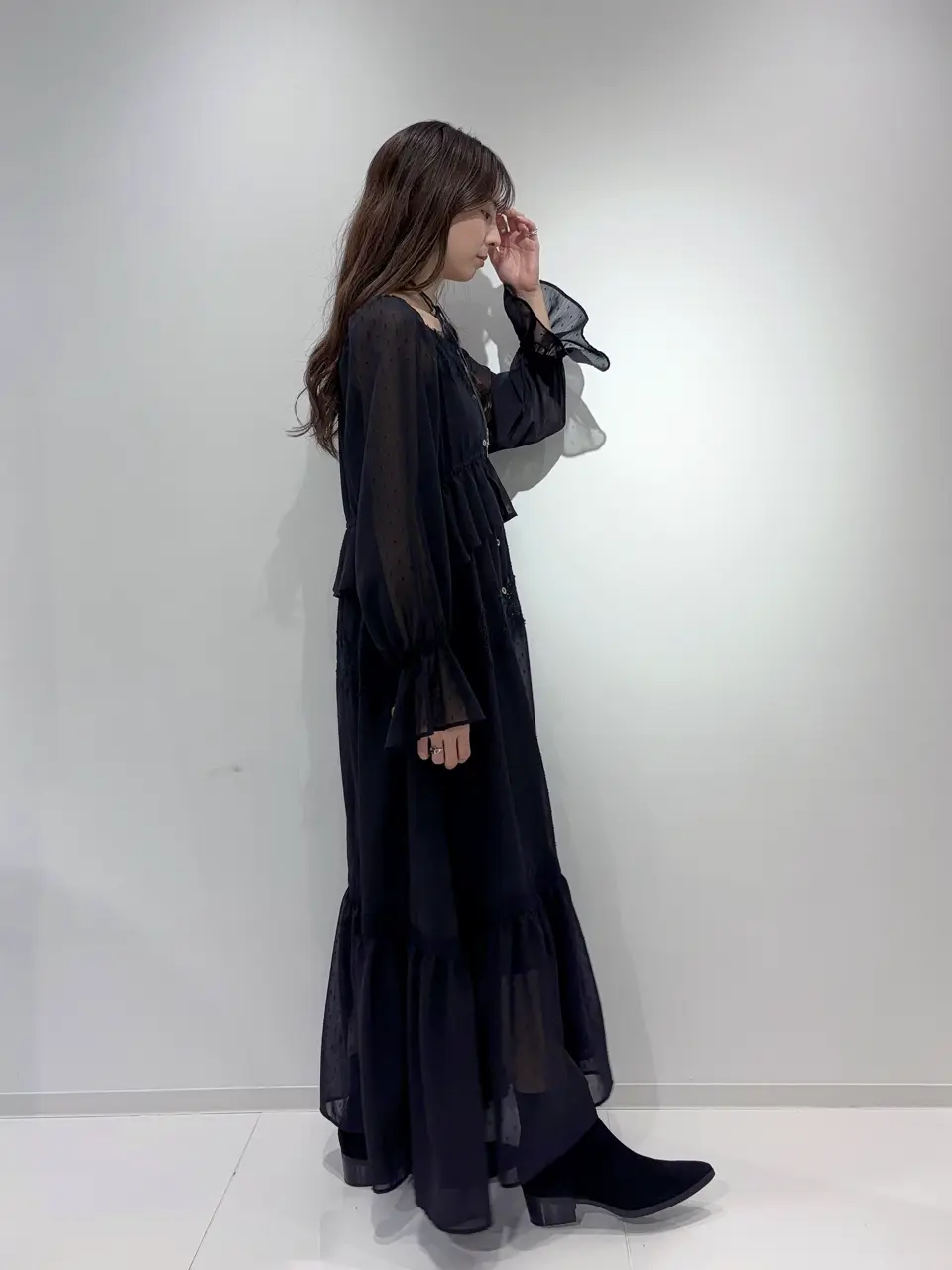 GRACE CONTINENTAL Hikaru Okada コーディネート画像