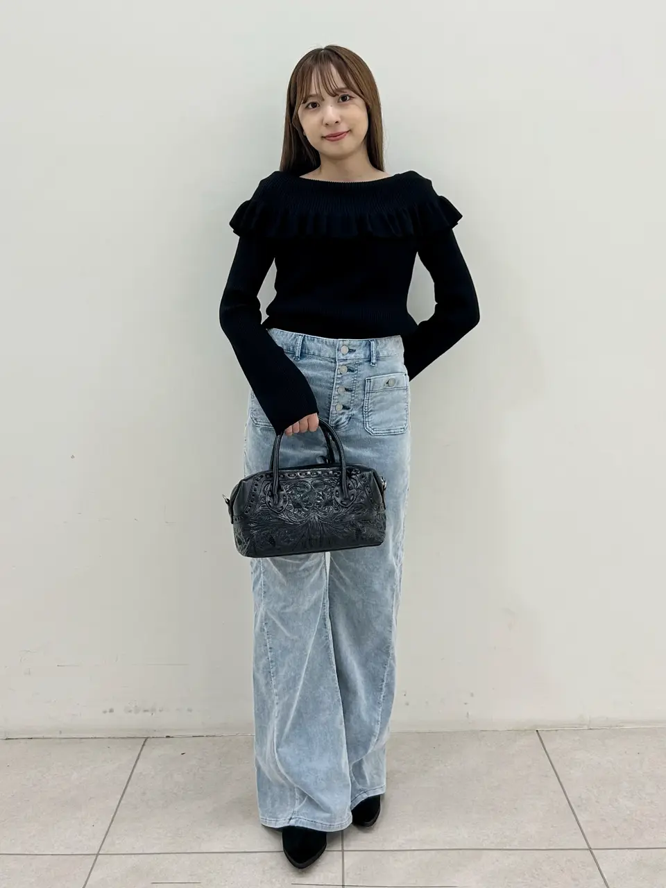 GRACE CONTINENTAL Miu Akamatsu コーディネート画像