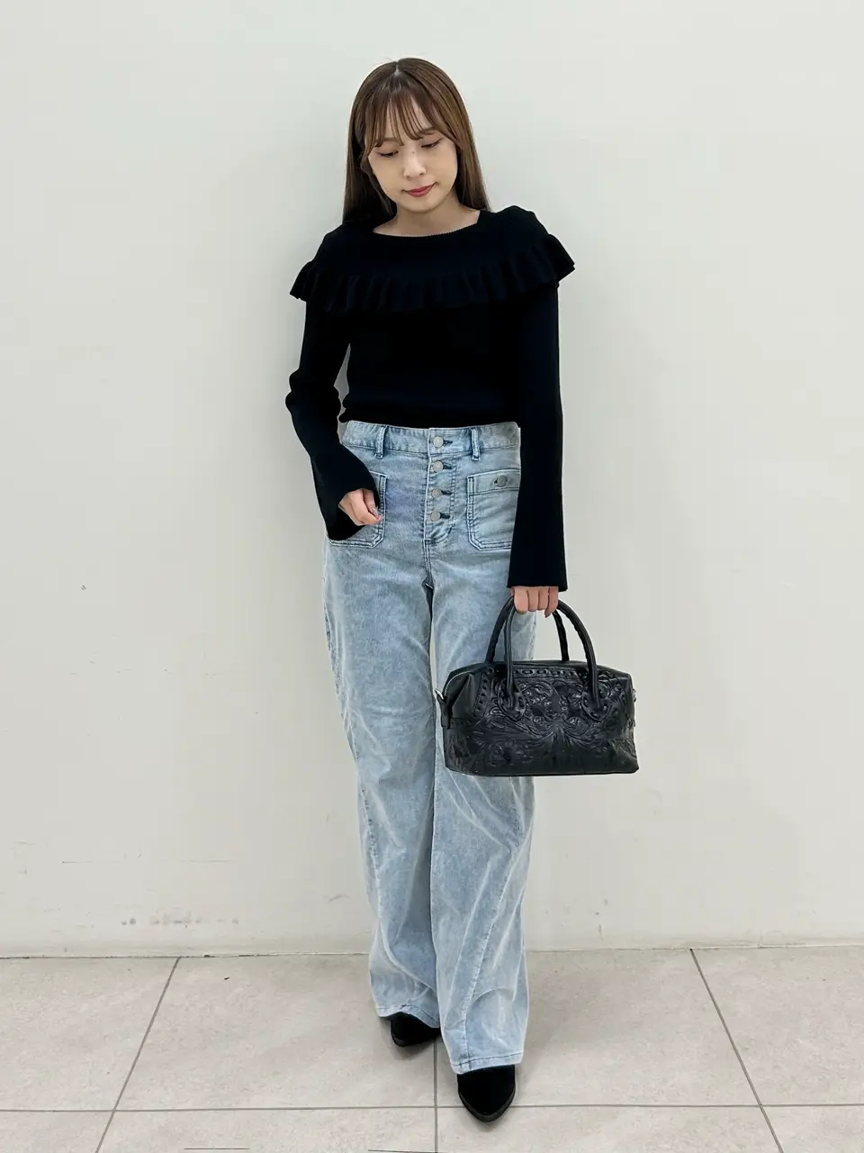 GRACE CONTINENTAL Miu Akamatsu コーディネート画像