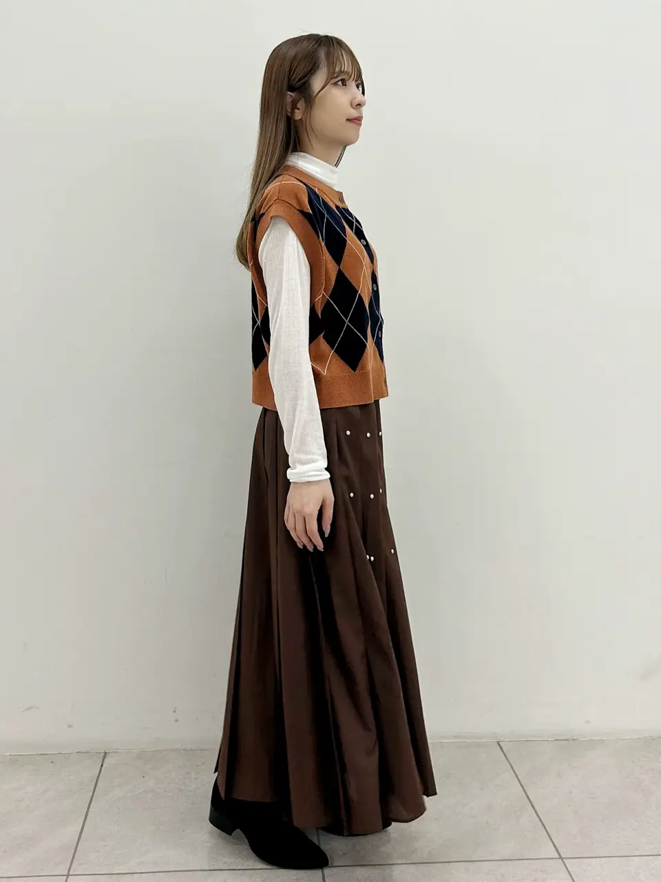 GRACE CONTINENTAL Miu Akamatsu コーディネート画像