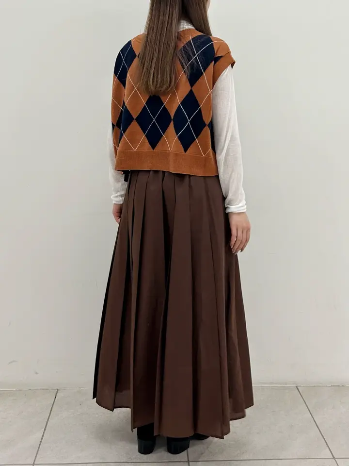 GRACE CONTINENTAL Miu Akamatsu コーディネート画像