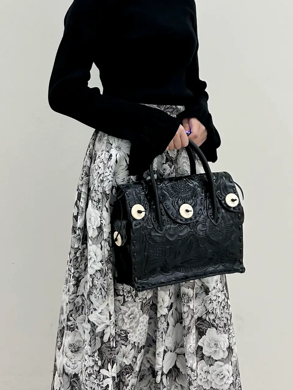 GRACE CONTINENTAL Miu Akamatsu コーディネート画像