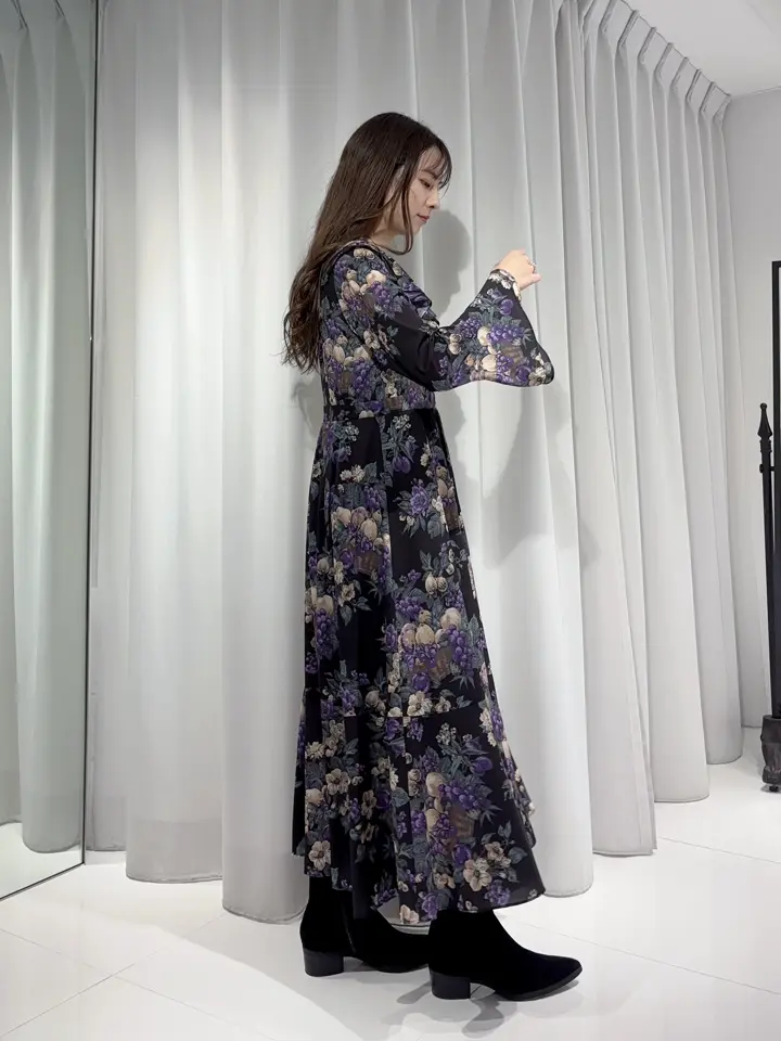 GRACE CONTINENTAL Hikaru Okada コーディネート画像