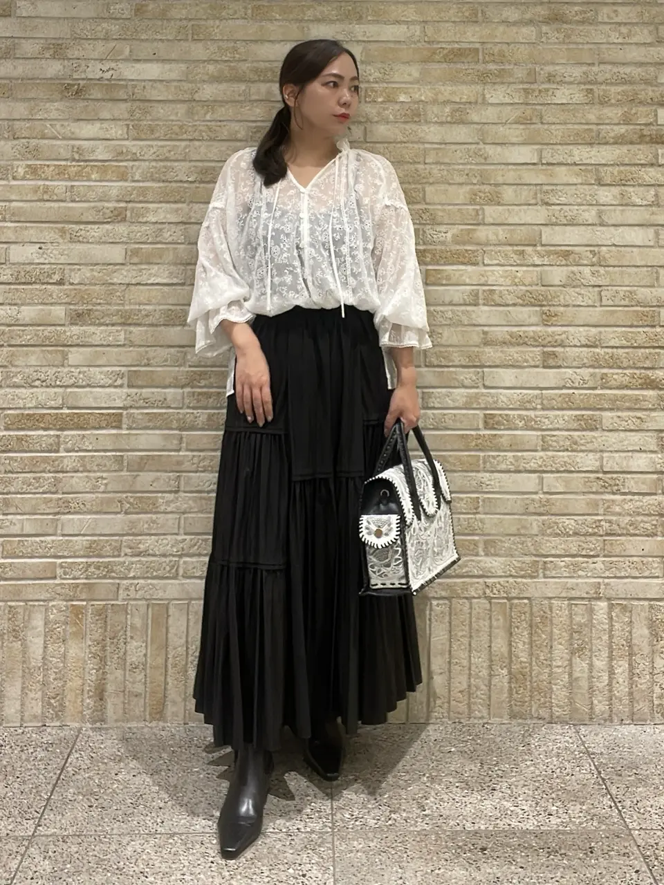 GRACE CONTINENTAL 泉　敦子 コーディネート画像