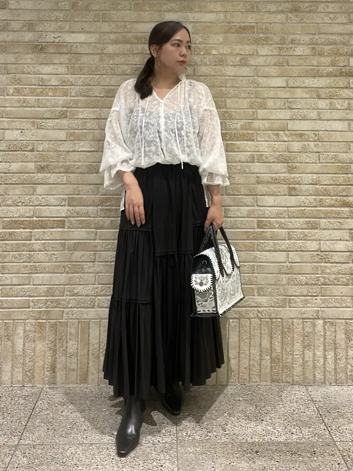 GRACE CONTINENTAL 泉　敦子 コーディネート画像