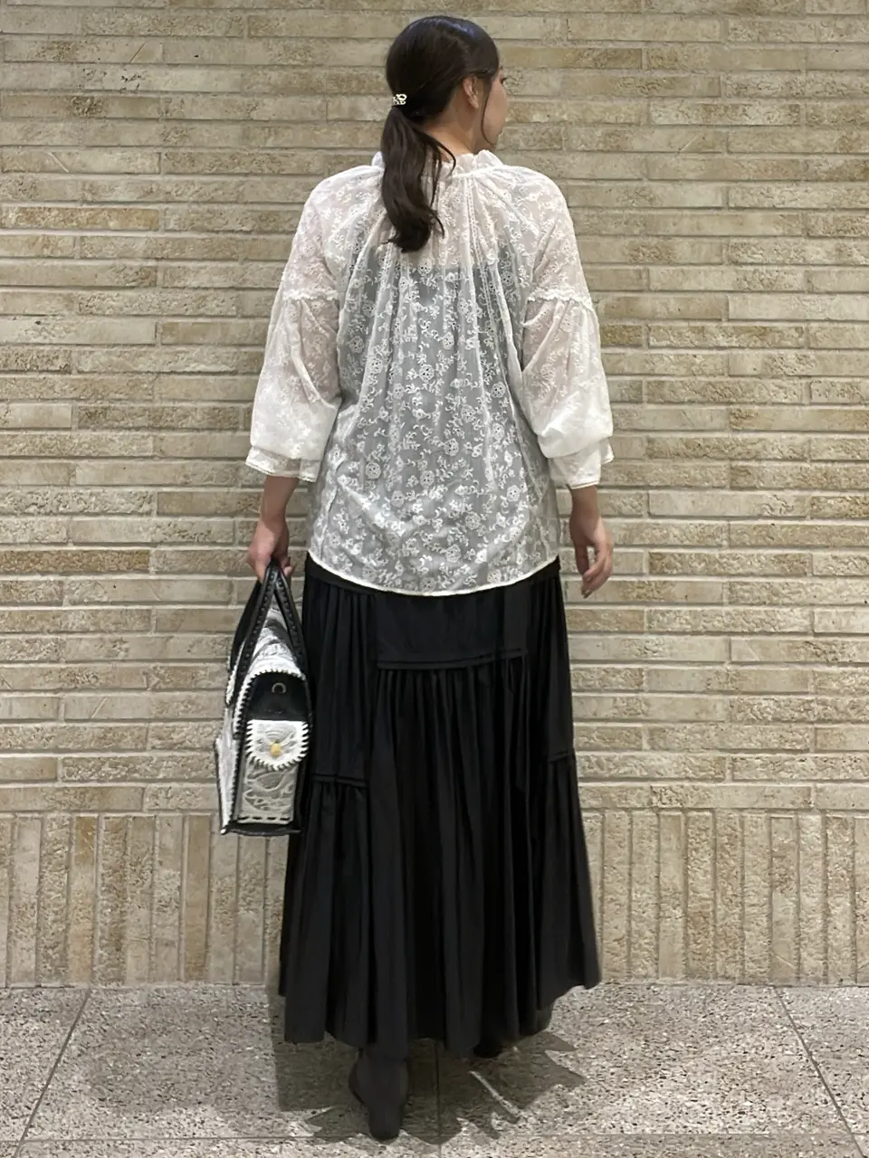 GRACE CONTINENTAL 泉　敦子 コーディネート画像