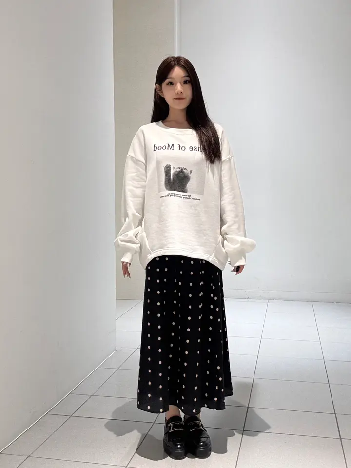 GRACE CONTINENTAL 王　宇キン コーディネート画像