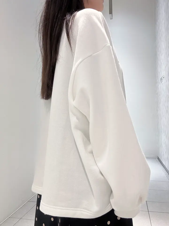 GRACE CONTINENTAL 王　宇キン コーディネート画像