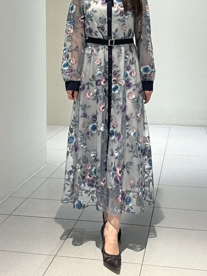 GRACE CONTINENTAL 王　宇キン コーディネート画像