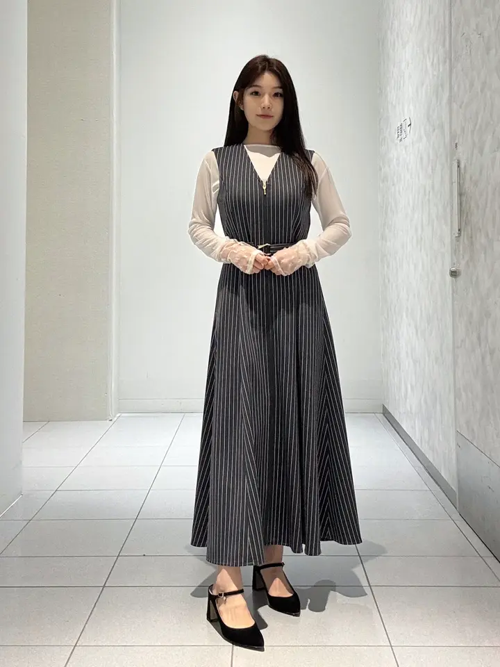 GRACE CONTINENTAL 王　宇キン コーディネート画像