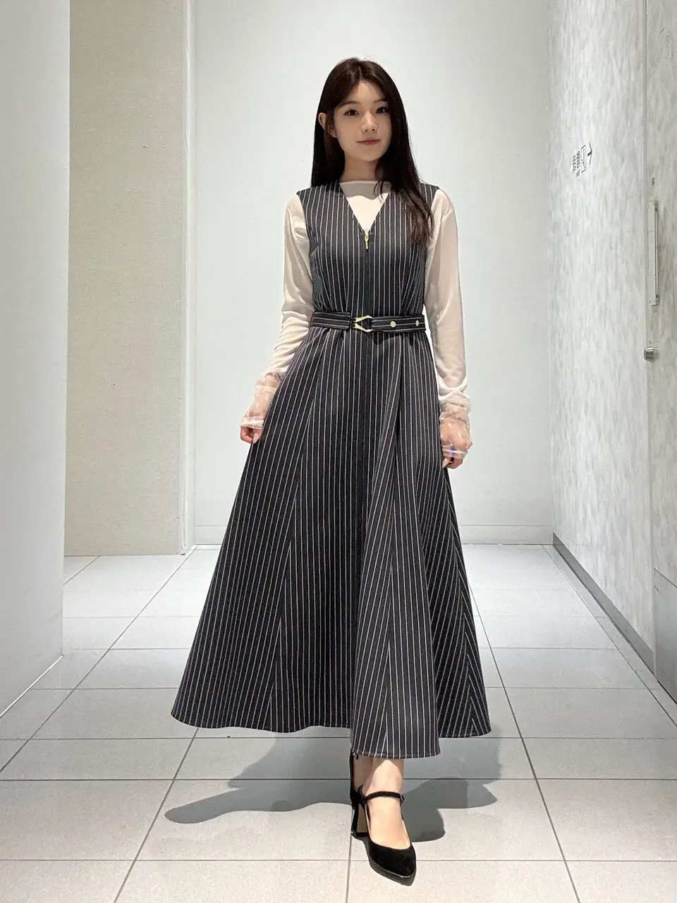 GRACE CONTINENTAL 王　宇キン コーディネート画像