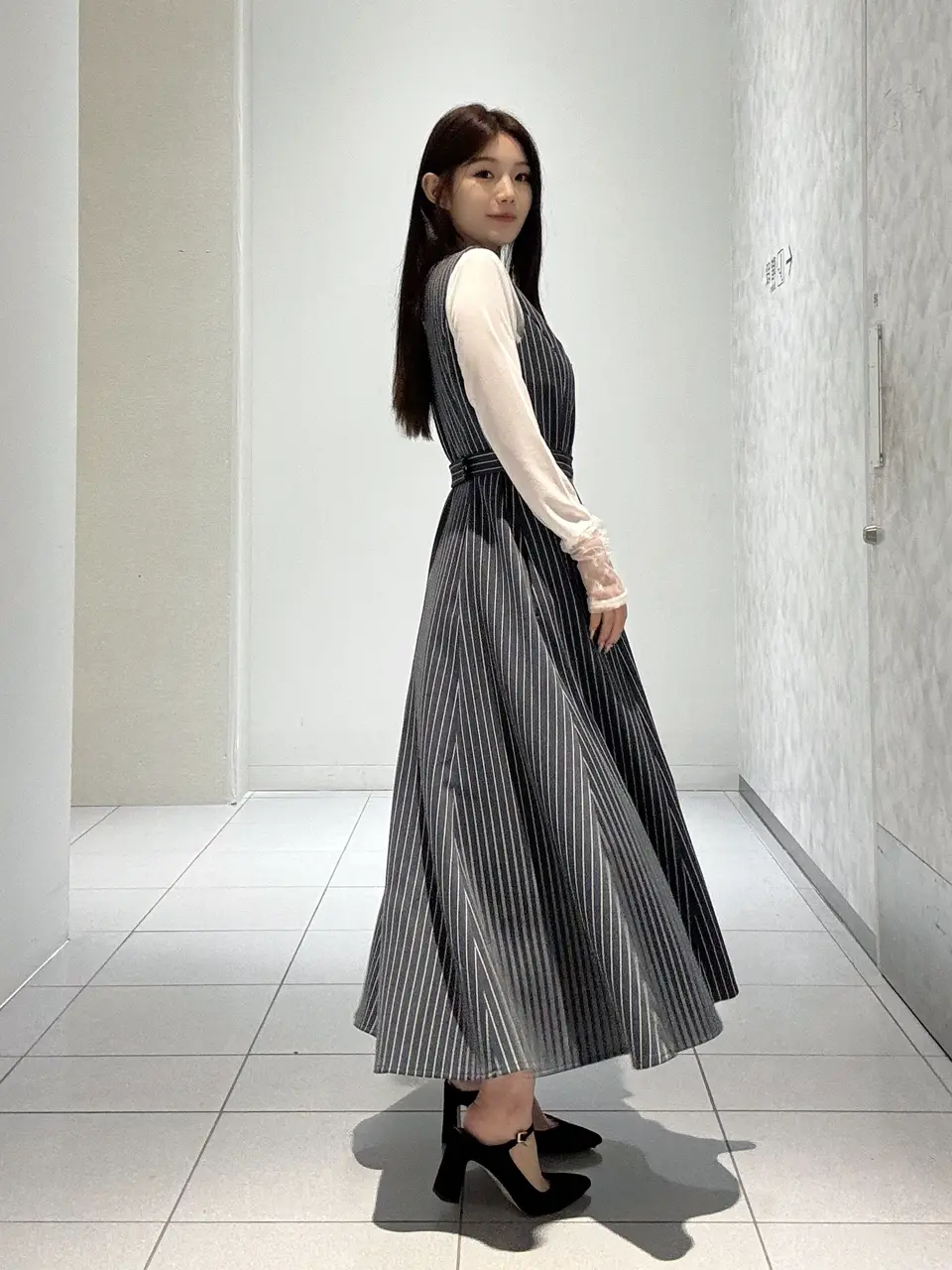 GRACE CONTINENTAL 王　宇キン コーディネート画像