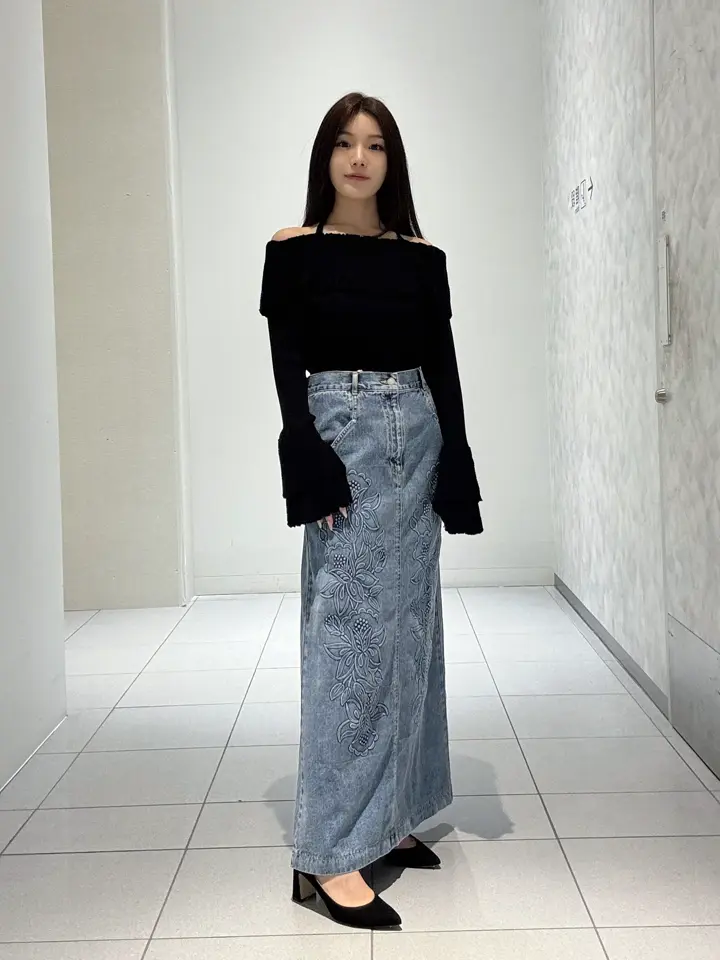 GRACE CONTINENTAL 王　宇キン コーディネート画像