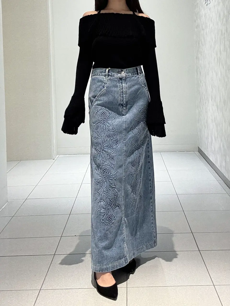 GRACE CONTINENTAL 王　宇キン コーディネート画像