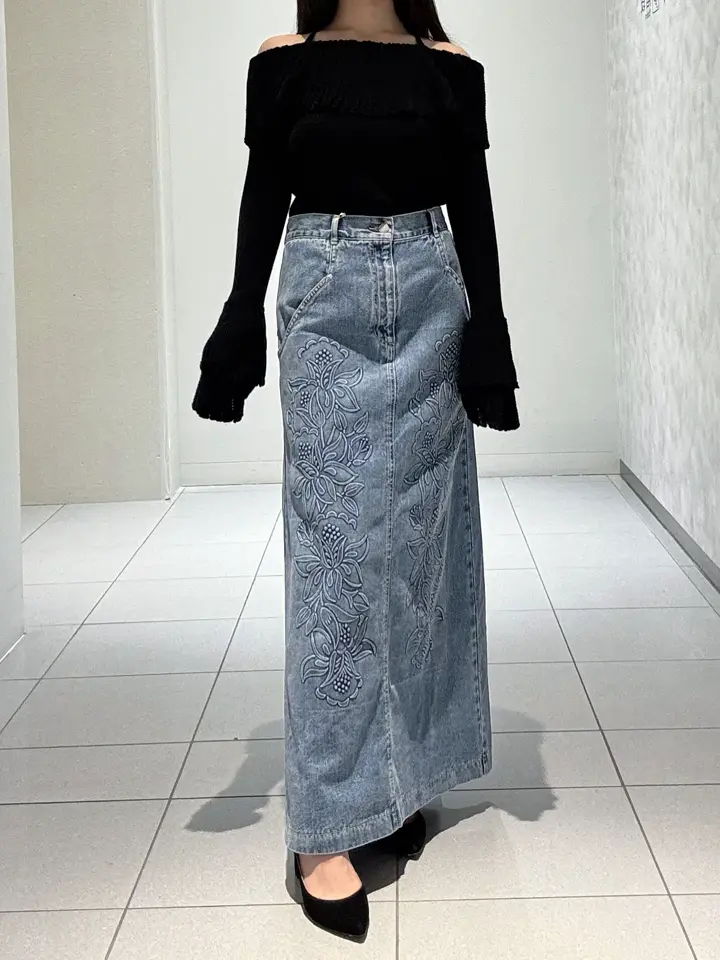 GRACE CONTINENTAL 王　宇キン コーディネート画像