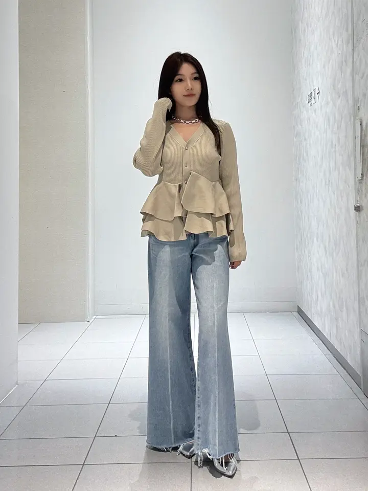 GRACE CONTINENTAL 王　宇キン コーディネート画像