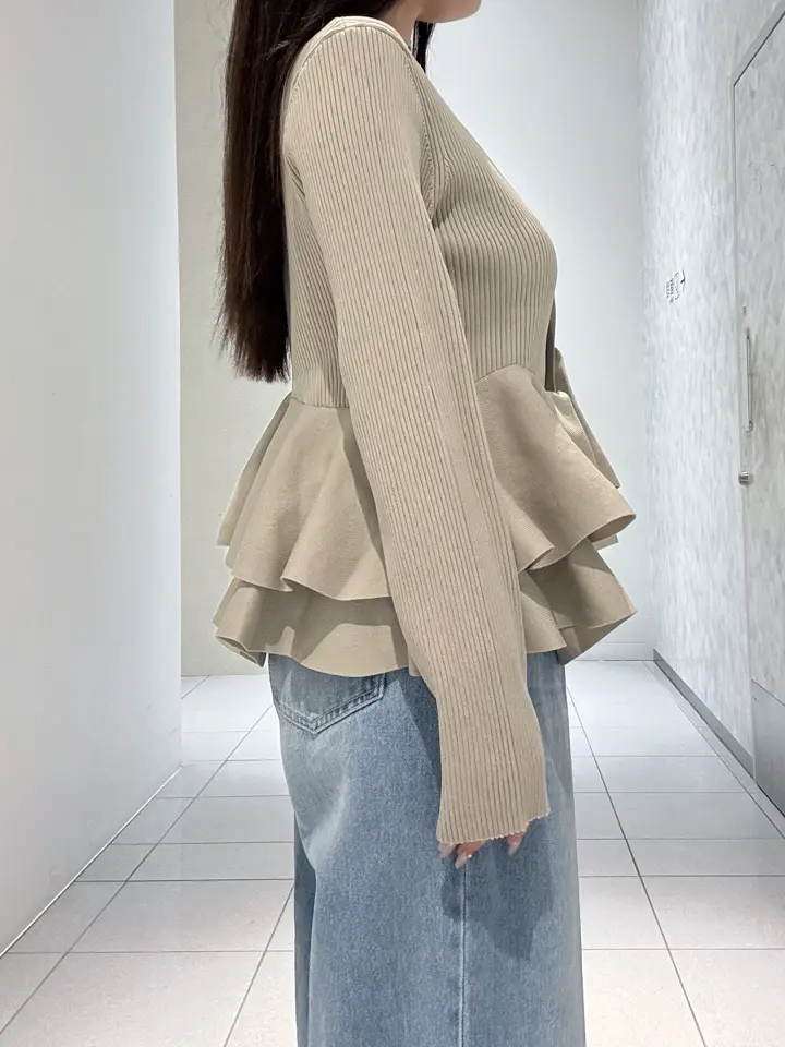 GRACE CONTINENTAL 王　宇キン コーディネート画像