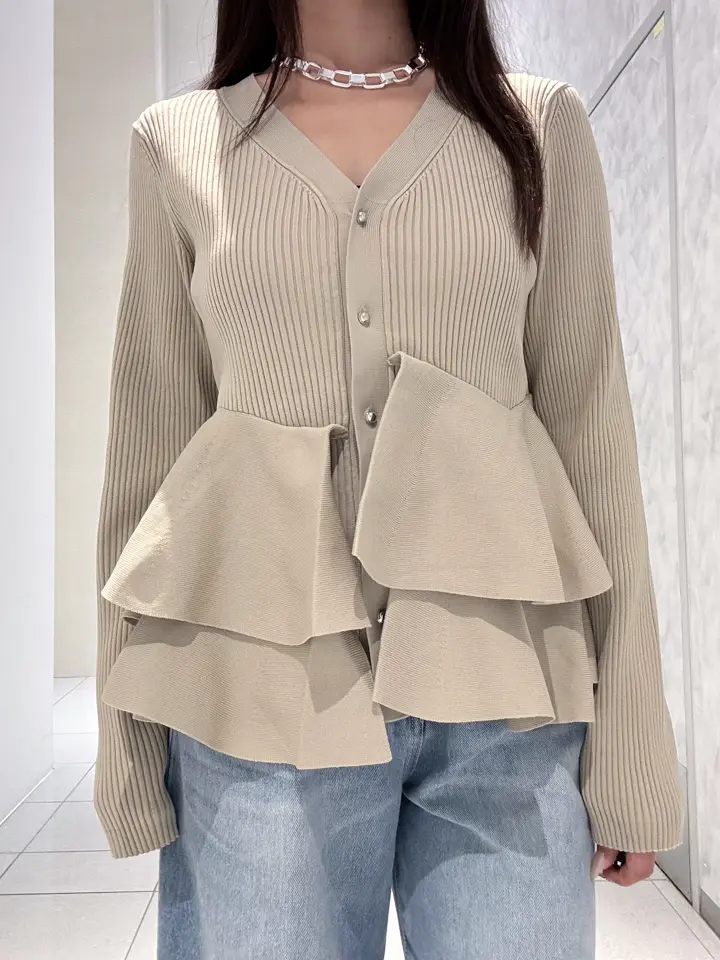 GRACE CONTINENTAL 王　宇キン コーディネート画像