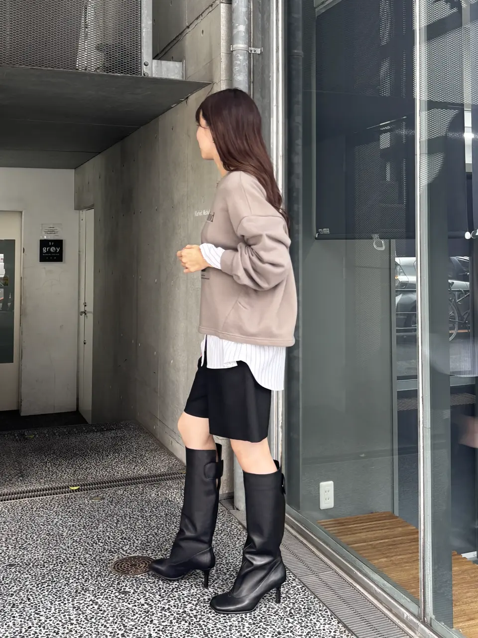 GRACE CONTINENTAL Hikaru Okada コーディネート画像