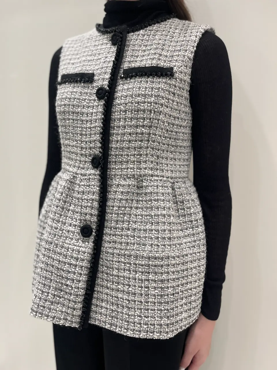 GRACE CONTINENTAL Hotei コーディネート画像