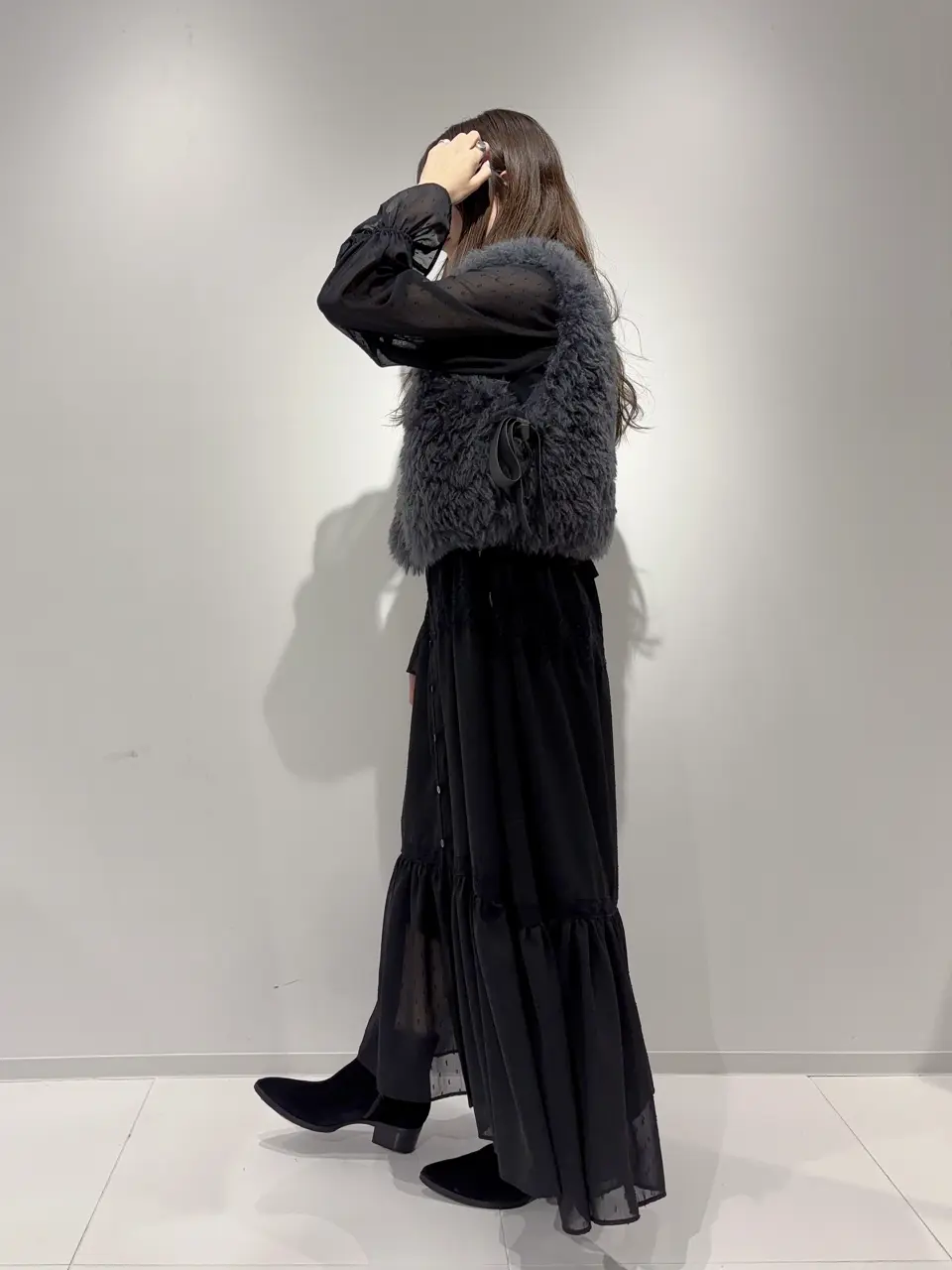 GRACE CONTINENTAL Hikaru Okada コーディネート画像