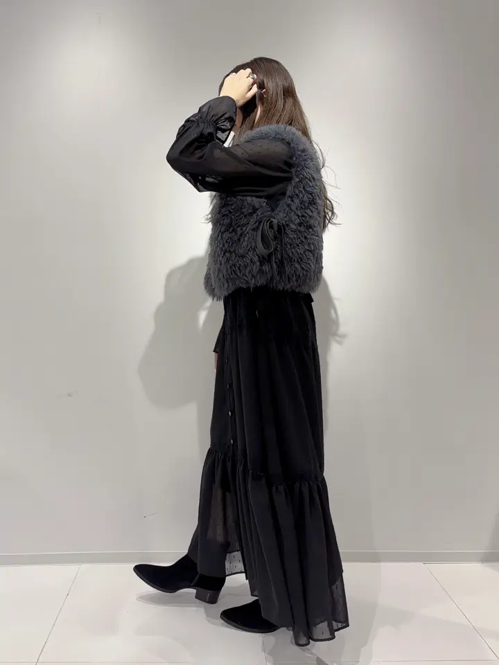 GRACE CONTINENTAL Hikaru Okada コーディネート画像