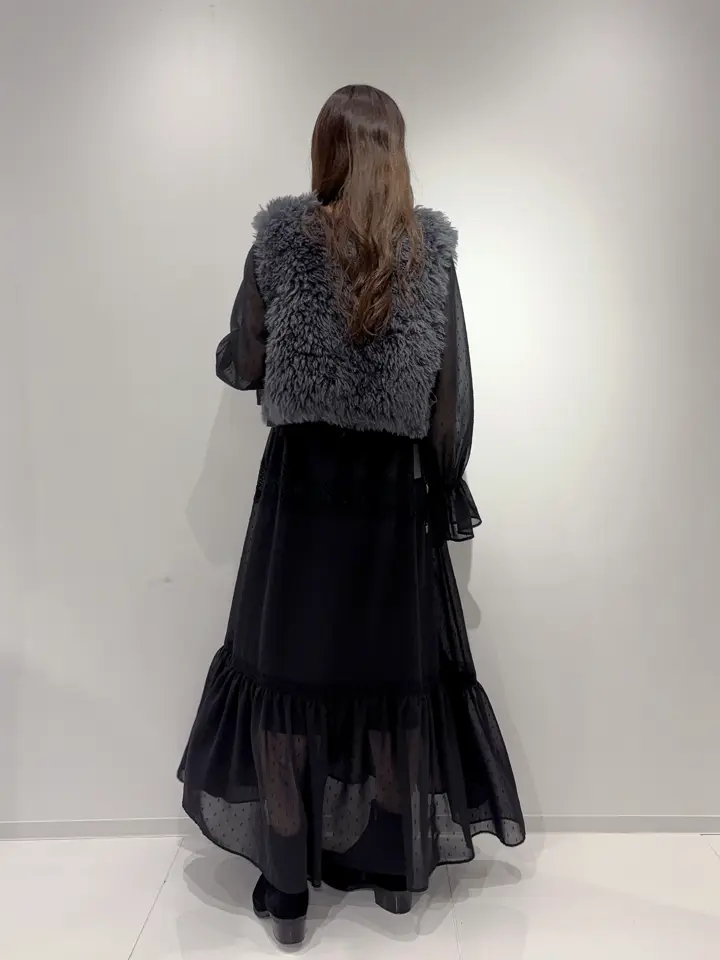 GRACE CONTINENTAL Hikaru Okada コーディネート画像