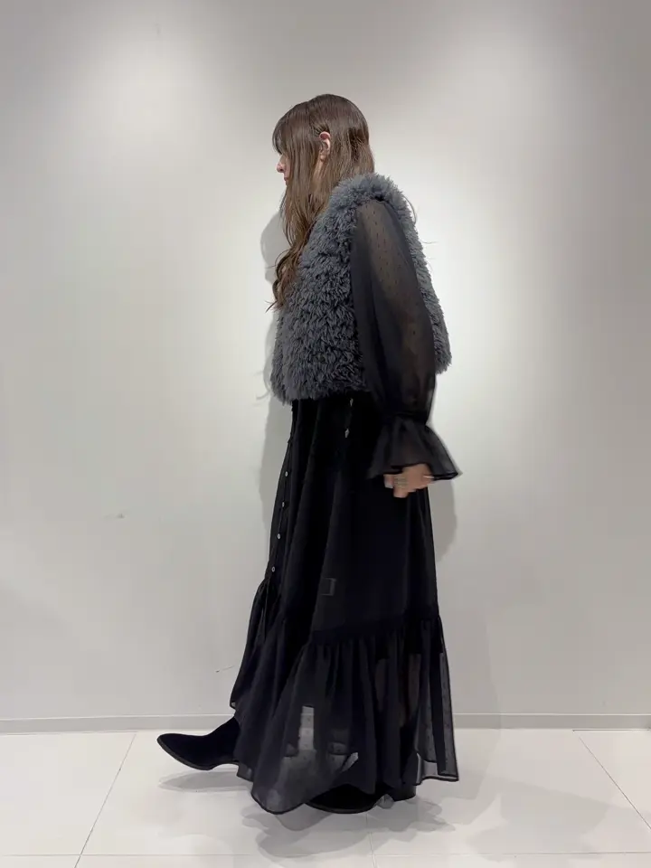 GRACE CONTINENTAL Hikaru Okada コーディネート画像