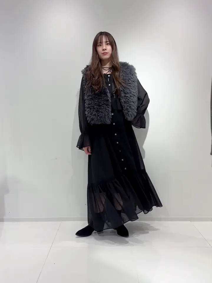 GRACE CONTINENTAL Hikaru Okada コーディネート画像