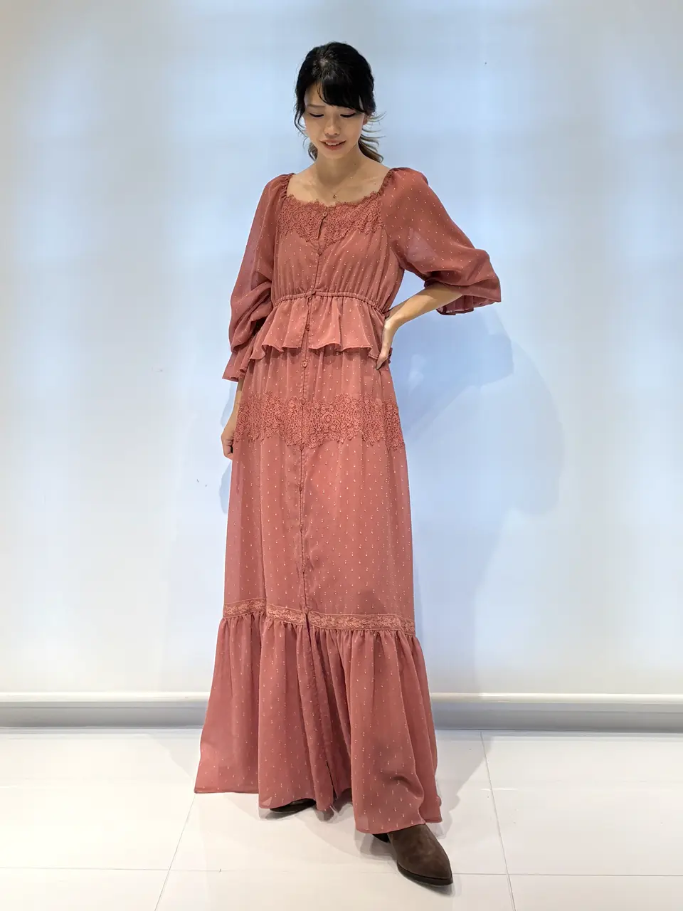 GRACE CONTINENTAL FUKUSHIMA YURIE コーディネート画像