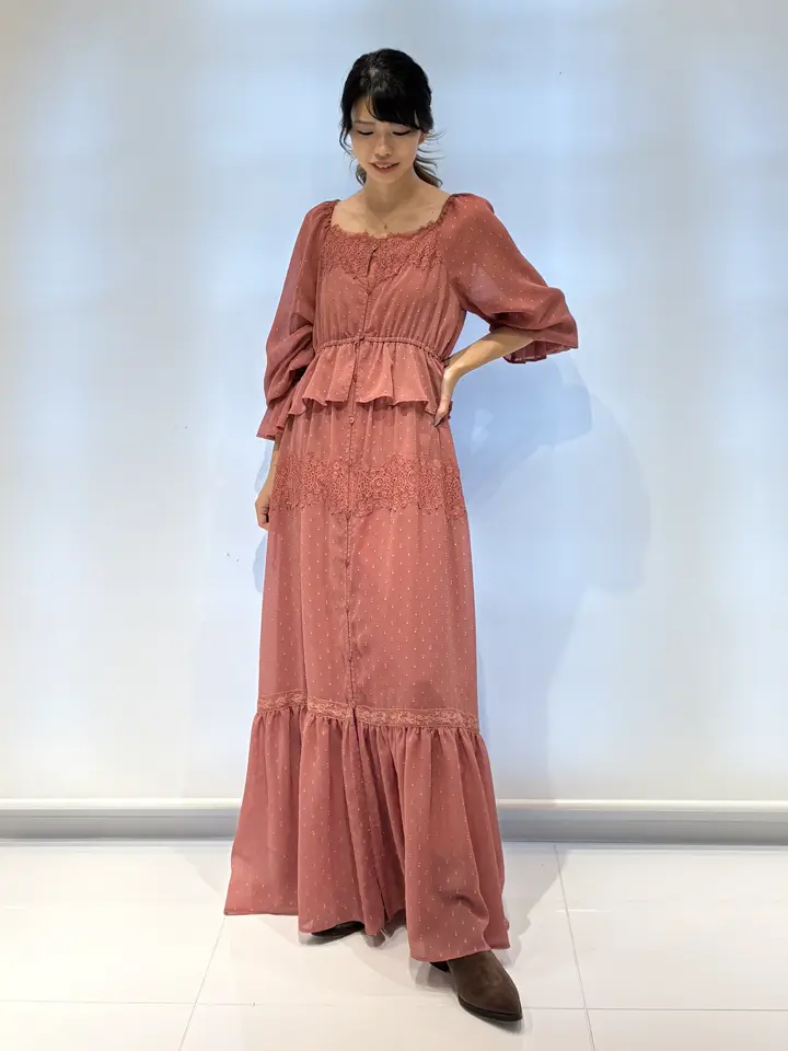 GRACE CONTINENTAL FUKUSHIMA YURIE コーディネート画像