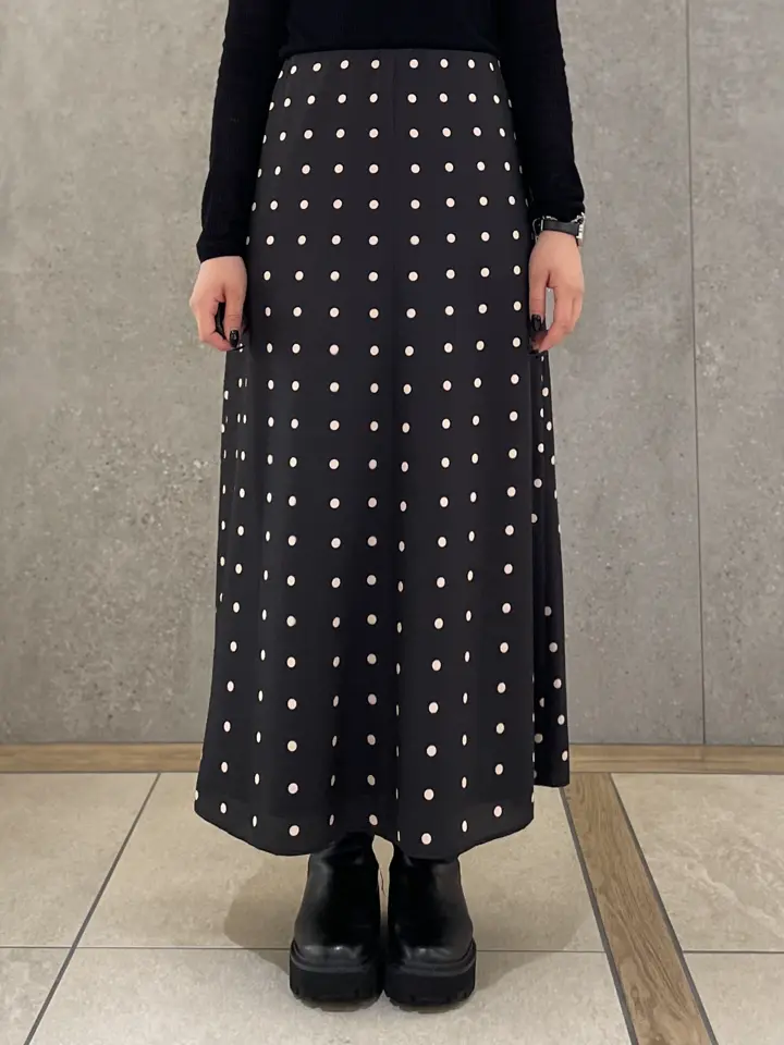 GRACE CONTINENTAL 清水　杏梨 コーディネート画像