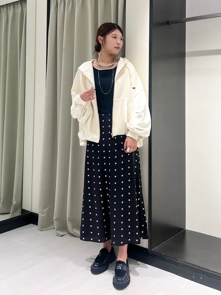 GRACE CONTINENTAL NORIA コーディネート画像