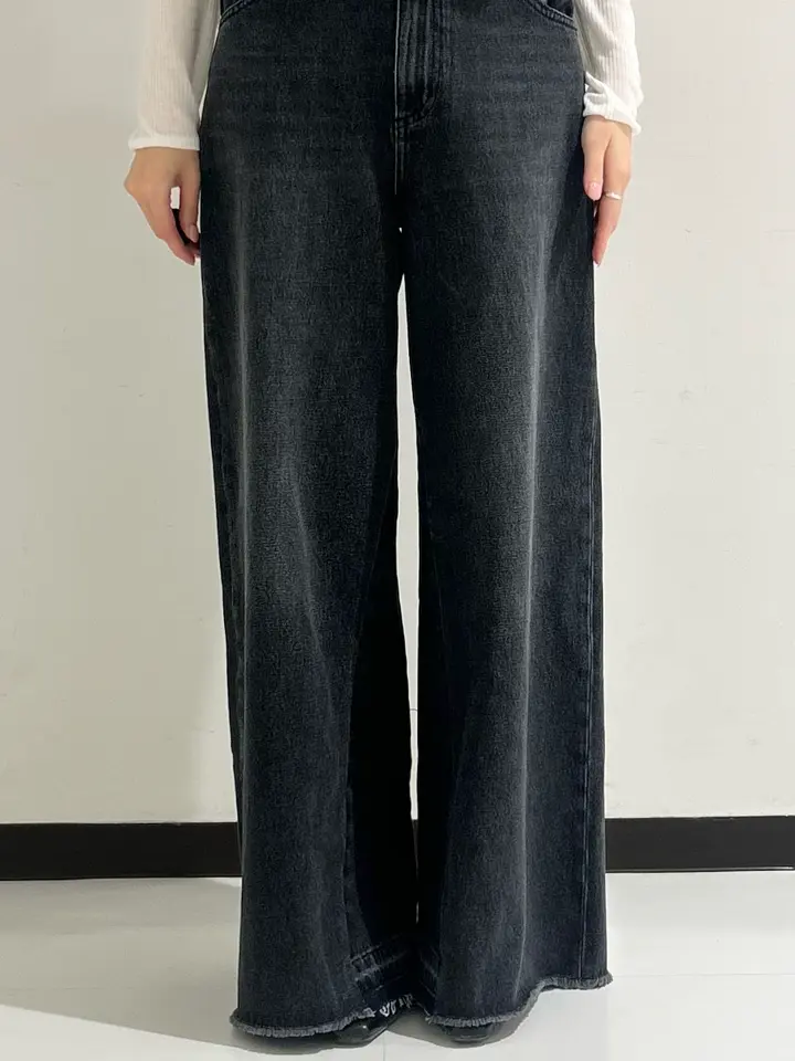 GRACE CONTINENTAL 狩野　珠季 コーディネート画像