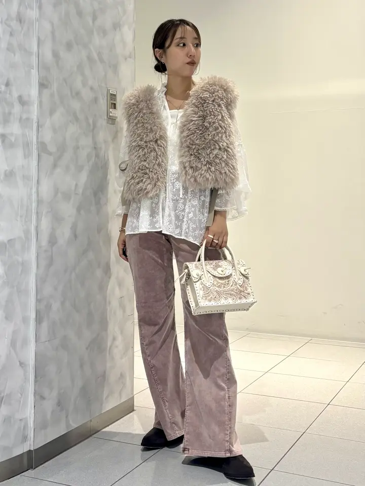 GRACE CONTINENTAL 岩永 春佳 コーディネート画像