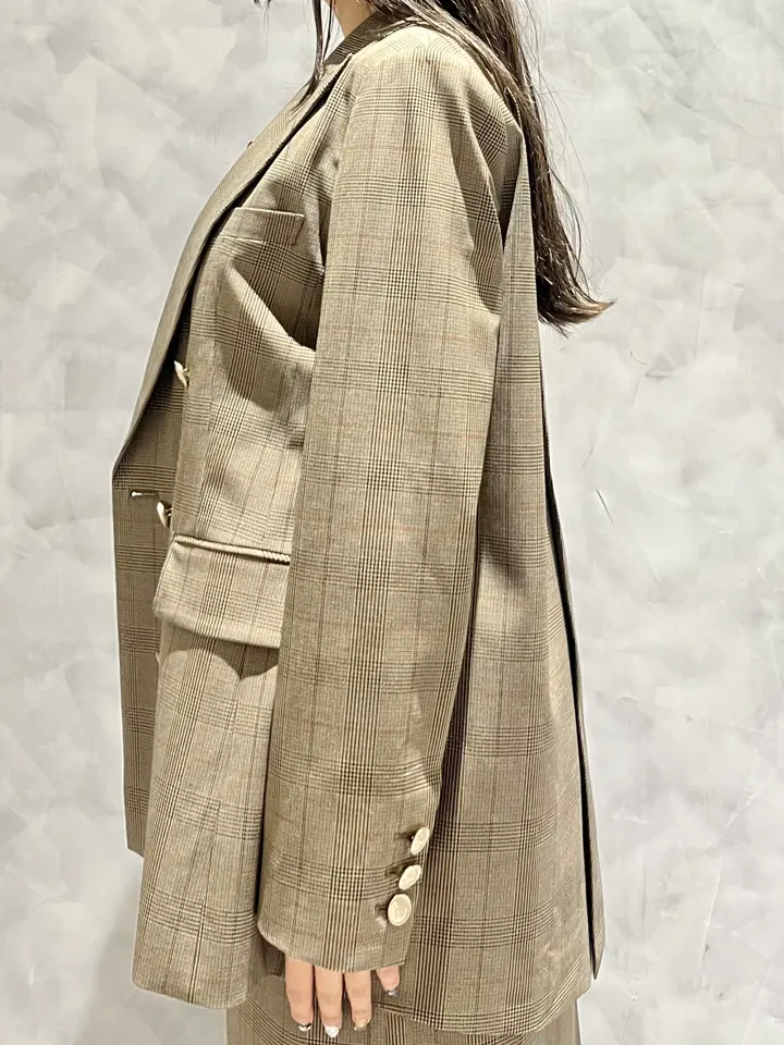 GRACE CONTINENTAL 根本　紗良 コーディネート画像