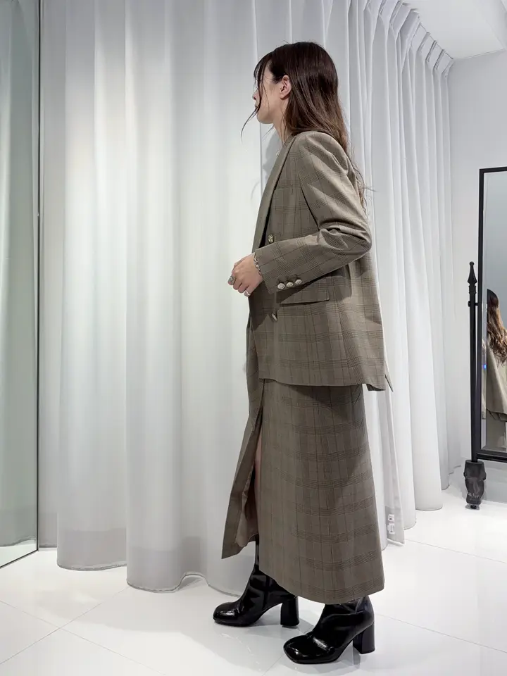 GRACE CONTINENTAL Hikaru Okada コーディネート画像