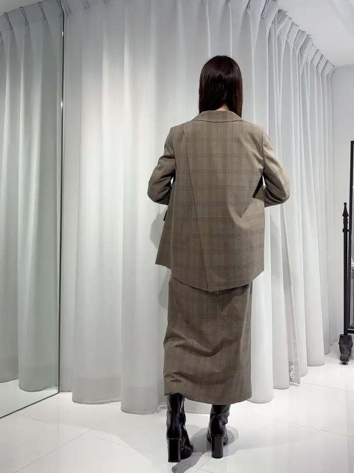 GRACE CONTINENTAL Hikaru Okada コーディネート画像