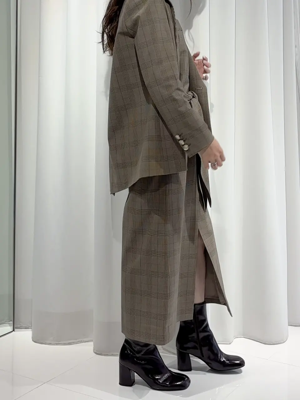 GRACE CONTINENTAL Hikaru Okada コーディネート画像