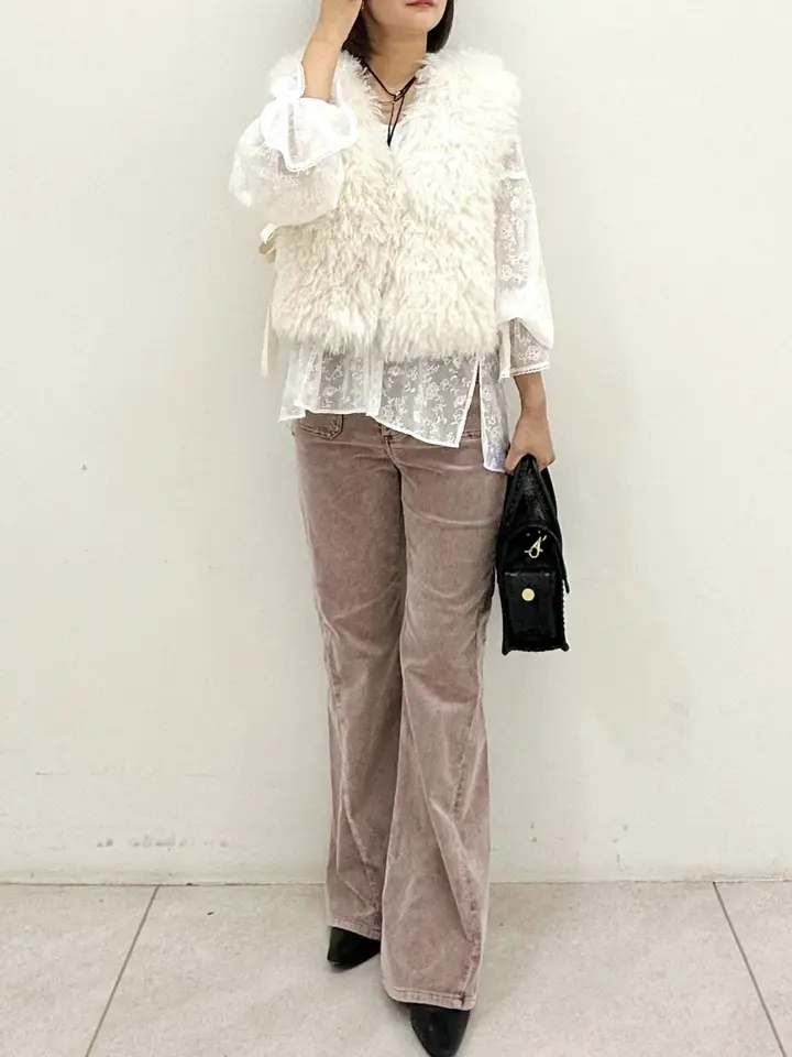 GRACE CONTINENTAL MORITA AI コーディネート画像