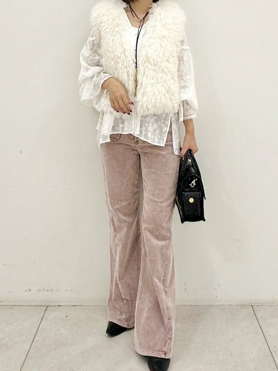 GRACE CONTINENTAL MORITA AI コーディネート画像