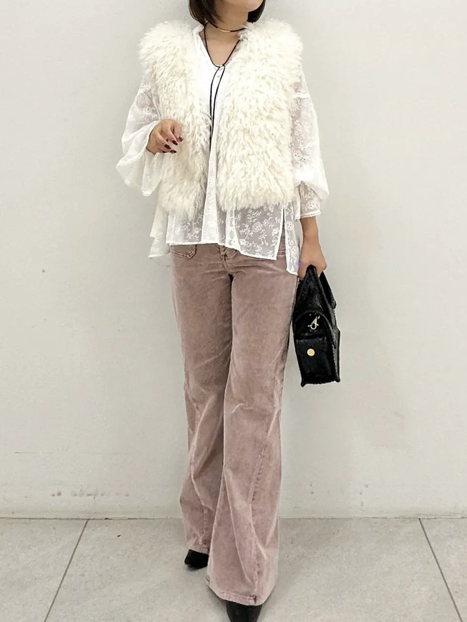 GRACE CONTINENTAL MORITA AI コーディネート画像